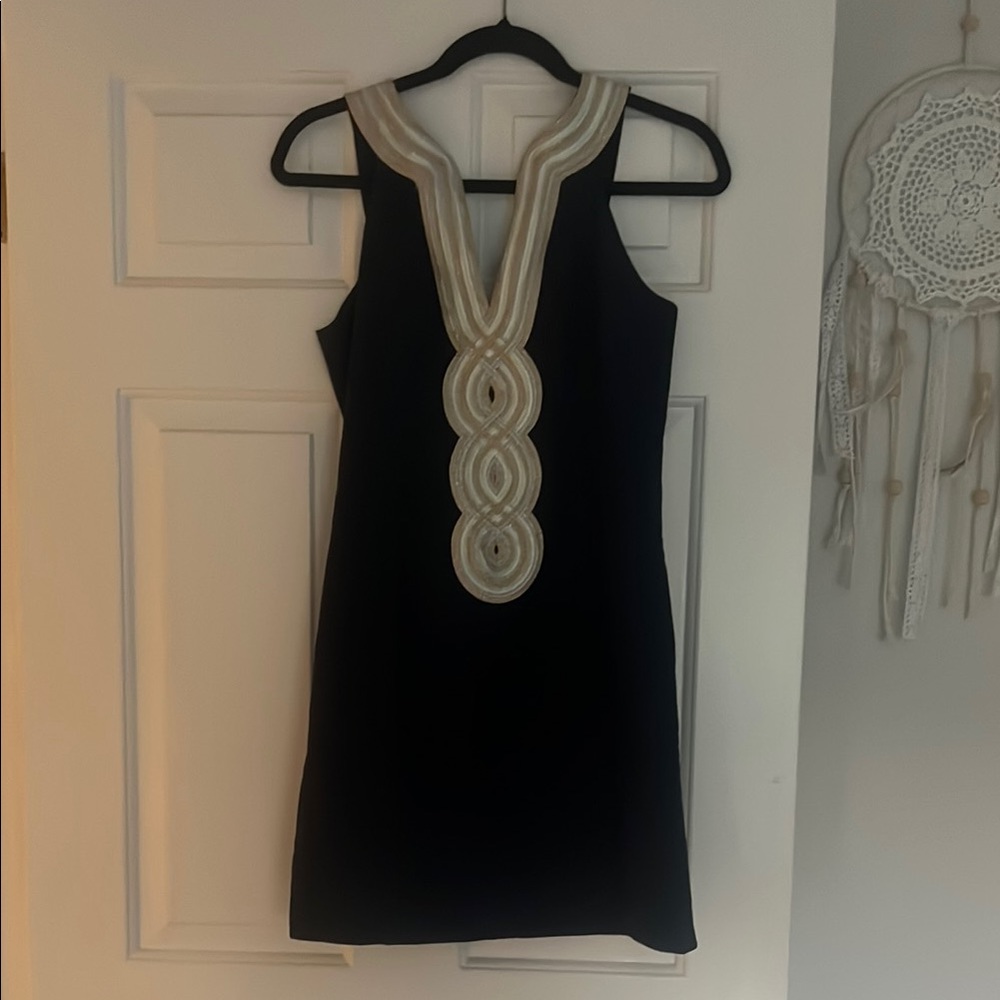 Elegant Navy Dress with Cream Accents